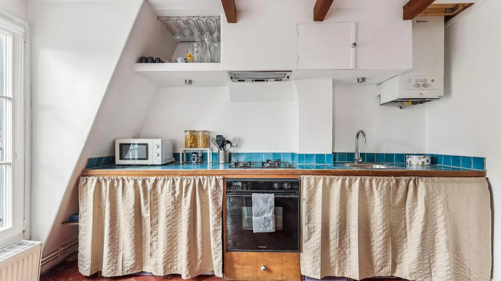Latin 1br Or 2br Cozy Apartment *